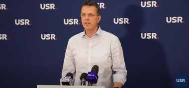 Ionuţ Moşteanu: Repornim USR cu toată forţa, PSD şi PNL tratează democraţia ca pe un joc de alba-neagra