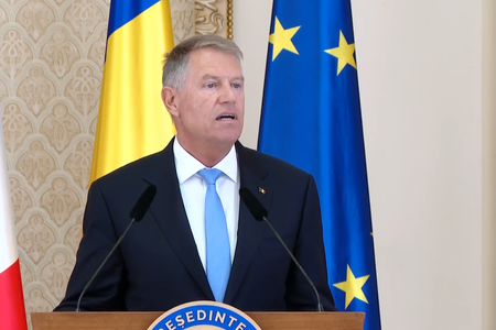 Klaus Iohannis, întrebat dacă îşi menţine candidatura pentru şefia NATO: Despre NATO, mai mult mâine. Aceste chestiuni le voi prezenta prima dată în CSAT, după aceea şi opiniei publice / Mâine veţi fi integral lămuriţi şi putem merge mai departe