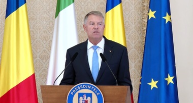 Iohannis: Instituţiile europene trebuie conduse de persoane curate ca lacrima. / Şeful statului, despre negocierile pentru şefia instituţiilor UE: România este tratată corect, m-am asigurat de acest lucru