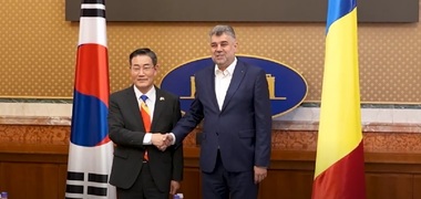 Marcel Ciolacu a avut o întrevedere cu ministrul Apărării Naţionale din Republica Coreea Shin Wonsik / Premierul: Salut dinamica dialogului politic la nivel înalt dintre România şi Republica Coreea
