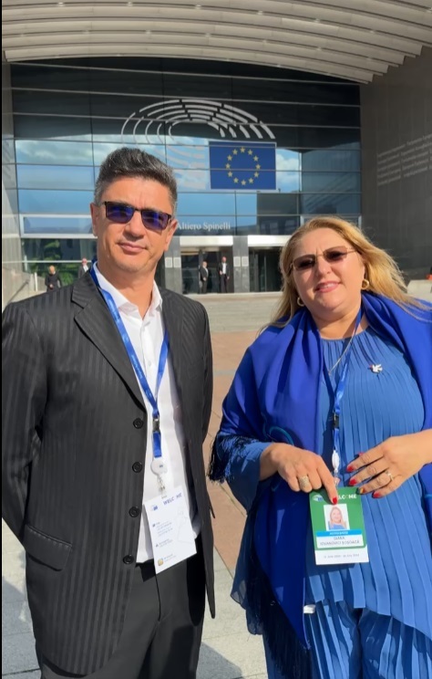 Diana Şoşoacă vrea o candidatură la prezidenţiale: Pentru prima dată în patru ani, o să am şi eu birou. Am nevoie să stau aici până în decembrie, să rezolv nişte probleme. Pe urmă o să ne ocupăm de altă poziţie