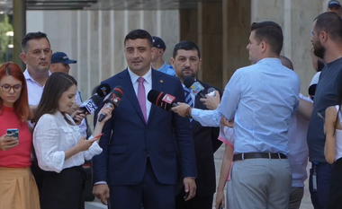 George Simion: Am văzut un premier slab, care nu e propriul lui stăpân, la care diferite grupuri de interese, pe care nu le cunosc, au ajuns. Este neputincios / Pe noi nu ne interesează când sunt alegerile. Eram pregătiţi pentru 15 septembrie