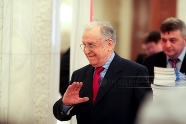 Ion Iliescu: Am aflat cu tristeţe că de pe scena vieţii a plecat Ileana Stana-Ionescu, o doamnă a artei teatrale şi cinematografice, un mentor pentru zeci de generaţii de actori şi un om de cultură formidabil