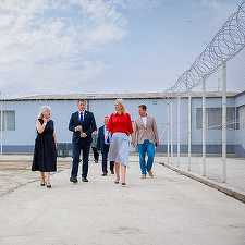 Alina Gorghiu: De astăzi, Penitenciarul Jilava are alte 124 de locuri de cazare modernizate la standarde europene. Sunt locuri cu 4 mp pentru fiecare deţinut, iar până la sfârşitul anului, numărul acestora se va suplimenta cu alte 100