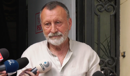 Secretarul general al PSD: Vom stabili un Consiliu Politic Naţional şi vom hotărî o dată a Congresului / La congres va fi stabilit candidatul la Preşedinţie / Poate să fie şi din afara partidului / Eu îmi doresc să fie membru PSD 
