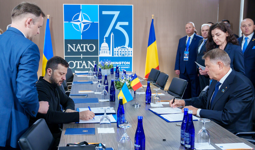 UPDATE - Klaus Iohannis şi Volodimir Zelenski au semnat Acordul privind cooperarea în domeniul securităţii între România şi Ucraina: România va oferi asistenţă pe termen lung şi va susţine industria de apărare a Ucrainei