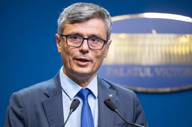 Virgil Popescu: Nu există risc de blackout iar cine susţine asta este interesat doar să creeze panică şi condiţiile pentru a ţine preţurile sus / Poate nu ar fi rău dacă cineva ar începe să investigheze, cu celeritate, speculaţiile pe piaţă