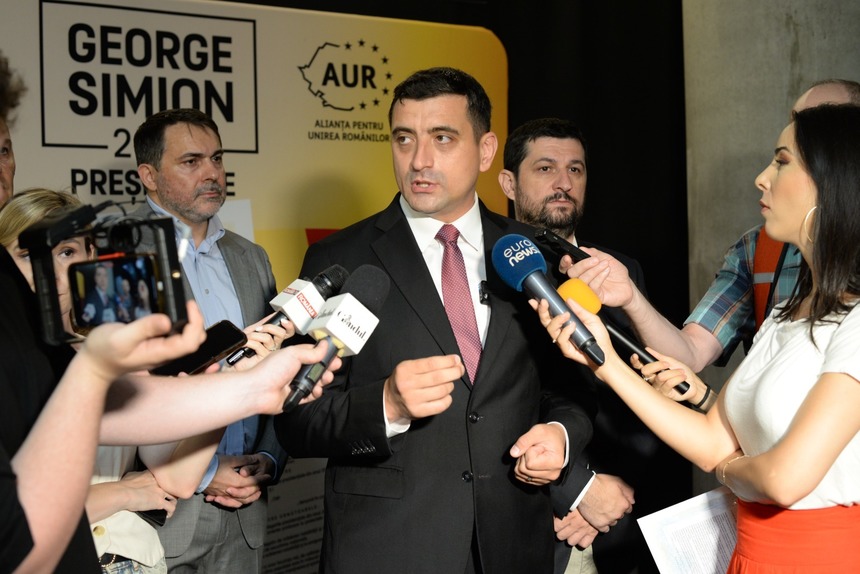 George Simion, la inaugurarea sediului de campanie, la Magazinul Bucureşti: Cerem românilor pentru realizarea Planului Simion un vot la alegerile parlamentare şi prezidenţiale

