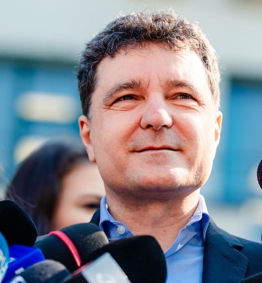 Nicuşor Dan: Sunt îngrijorat că dreapta nu se coalizează la nivel naţional / Dacă comparăm cum s-a descurcat pe PNRR Guvernul Ciucă, faţă de cum se descurcă Guvernul Ciolacu, guvernarea de dreapta e mai bună pentru România