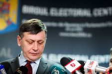 Crin Antonescu, despre reacţiile la decizia CCR: Dacă Lasconi, Tomac, Orban au o anumită legitimitate, mă tem că domnul Ciucă şi PNL, mai putin / În 2012, la decizia CCR de invalidare a rezultatului referendumului, n-au protestat aşa de de vehement