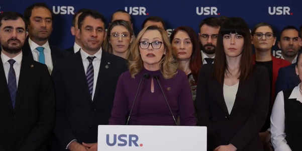 Elena Lasconi, mesaj pentru PNL, în contextul moţiunii de cenzură: Aveţi câteva ore să le arătaţi românilor de partea cui sunteţi, de partea poporului sau de partea lui Ciolacu / Aşteptăm să vină cu 110 semnături domnul Ciucă