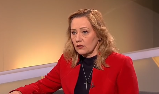 Elena Lasconi: Românii ar trebui să se uite la ce a făcut în aceşti 35 de ani PSD, ar trebui să nu uite de noaptea ca hoţii, ar trebui să nu uite de felul în care a acţionat şi Dragnea / Domnul Ciolacu a depăşit orice limită. E mult mai rău