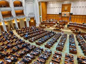 Camera Deputaţilor a adoptat proiectul de lege care prevede organizarea referendumului local în acelaşi timp cu alegerile naţionale