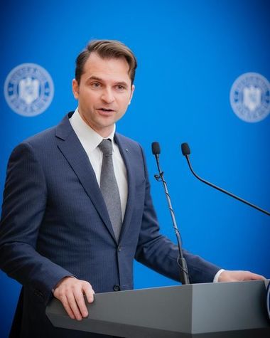 Ministerul Energiei a lansat în consultare Proiectul de OUG pentru reglementarea capacităţilor de stocare a energiei şi declararea proiectelor de importanţă naţională. Burduja: România face un nou pas decisiv spre un viitor energetic durabil şi sigur