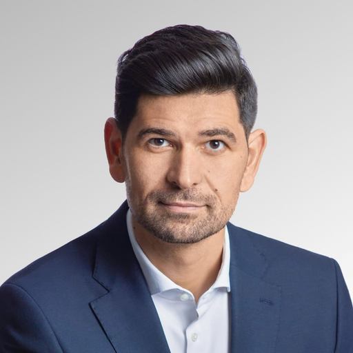 Primarul sectorului 1, George Tuţă, primul liberal care cere demisia lui Ciucă: Candidatul şi echipa lui de campanie au avut toate resursele, toate pârghiile, toată susţinerea. Au transformat o guvernare şi un proiect într-un eşec total