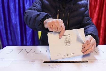 UPDATE - USR a contestat la Curtea de Apel Bucureşti decizia BEC de renumărare a voturilor exprimate la alegerile prezidenţiale