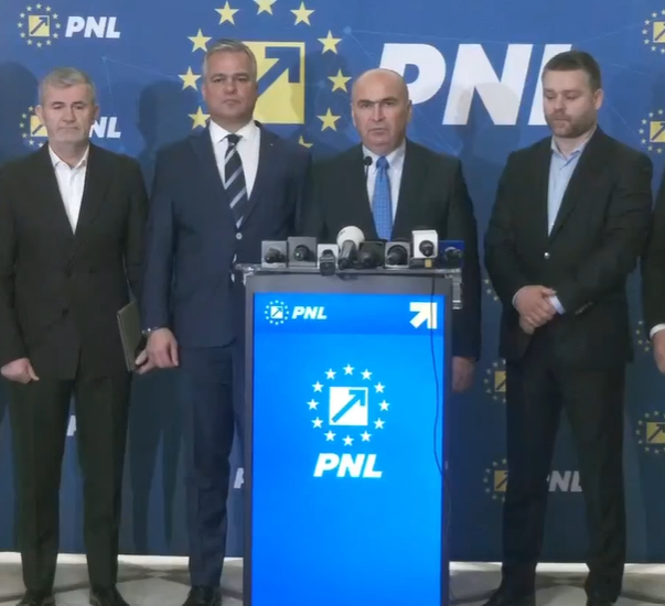 Ilie Bolojan: Pentru a asigura o stabilitate în guvernarea ţării noastre, PNL va susţine formarea unei coaliţii, pentru a asigura o majoritate parlamentară. Forţele politice înseamnă PSD, UDMR, USR şi minorităţi