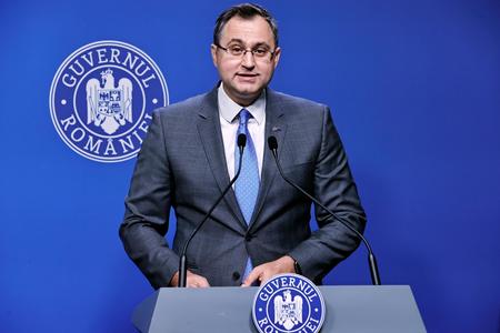 Constantin: Agricultorii români, susţinuţi prin alocarea de fonduri suplimentare pentru irigaţiile efectuate pe perioada secetei din acest an. Bugetul Ministerului Agriculturii, suplimentat cu aproape 125 de milioane de lei