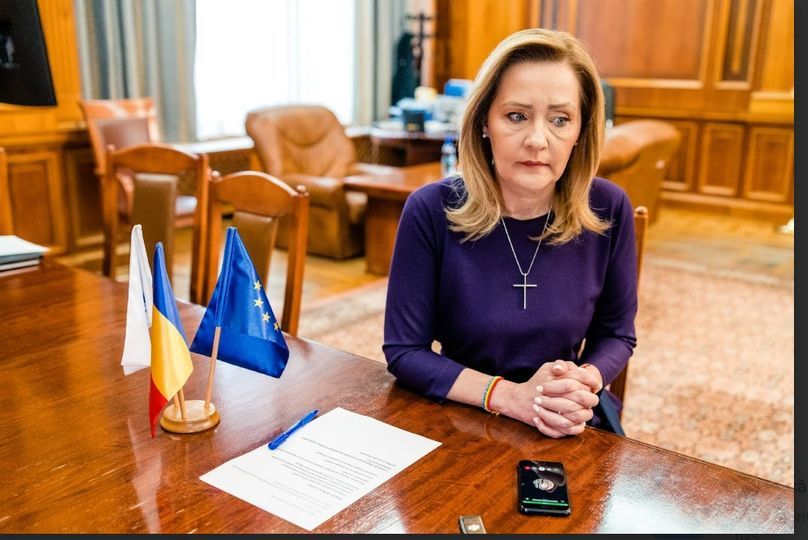 Elena Lasconi a vorbit la telefon cu preşedinta Georgiei: Am convenit să ducem, împreună, alături de Republica Moldova, lupta cu propaganda rusă. Nu-l putem lăsa pe Putin să ne întoarcă din drumul nostru spre Occident