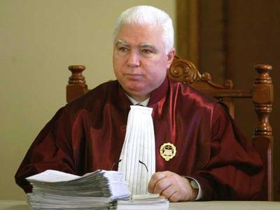 Explicaţiile unui fost judecător constituţional despre ce va urma după decizia CCR de anulare a alegerilor prezidenţiale