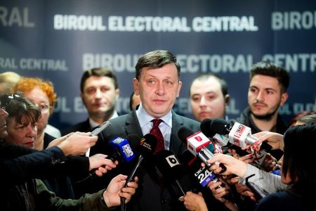 Crin Antonescu, despre o eventuală candidatură la Preşedinţia ţării: Eu nu am avut nici acum, nici altă dată, nicio discuţie oficială cu niciunul din reprezentanţii împuterniciţi ai vreunui partid din această coaliţie pe subiectul acesta

