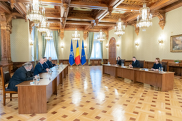 UPDATE - Klaus Iohannis, consultări cu partidele parlamentare pentru desemnarea unui nou premier/ USR participă separat la consultări/Cu ce mandat intră la negocieri PSD şi PNL / Anunţul AUR - FOTO, VIDEO