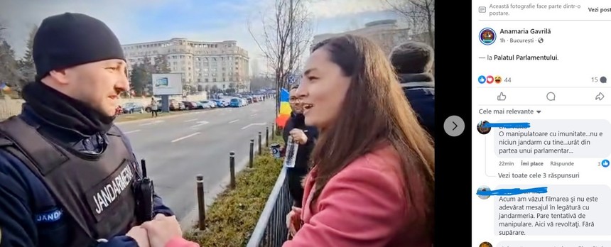 Liderul POT Anamaria Gavrilă prezintă pe Facebook o imagine cu ea şi un jandarm, la protestul de la CCR, cu mesajul „Jandarmii (...) sunt cu noi”. De fapt, avusese o dispută cu jandarmul. Cei care comentează la postare o acuză de manipulare
