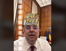 Marcel Ciolacu, video viral pe TikTok, cu „sarmalele-n cap”, la Palatul Victoria/ Prezintă mâncăruri tradiţionale şi face topul preferinţelor sale/ Comentariile internauţilor VIDEO