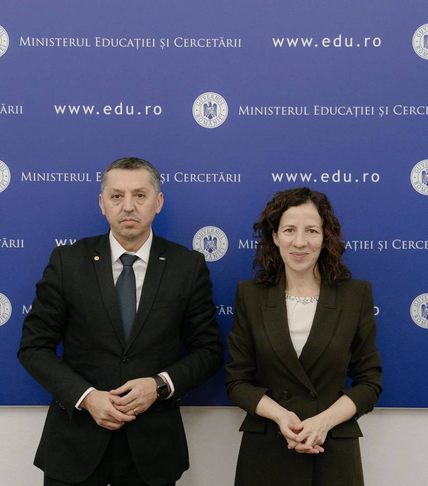 Roxana Mînzatu, după o întâlnire cu ministrul Educaţiei, Daniel David: Sprijinul Uniunii Europene pentru educaţia din România este fără precedent / Este esenţial ca tinerii de astăzi să fie pregătiţi pentru viitor