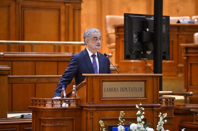 Gabriel Andronache (PNL): Azi în Camera Deputaţilor s-au separat apele: cu NATO, cu Europa, cu americanii - PNL, PSD, USR, UDMR, Minorităţi. Cu ruşii, cu criminalii care au invadat un stat vecin suveran - AUR, SOS, POT