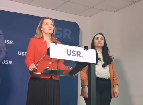 Lasconi, întrebată dacă ar renunţa la candidatură în favoarea lui Ilie Bolojan: Totul se negociază. Eu l-aş susţine pe Bolojan, aşa cum l-am susţinut şi ca premier / Ciolacu să strângă semnături şi pentru Bolojan, Antonescu o să se tot ducă în jos