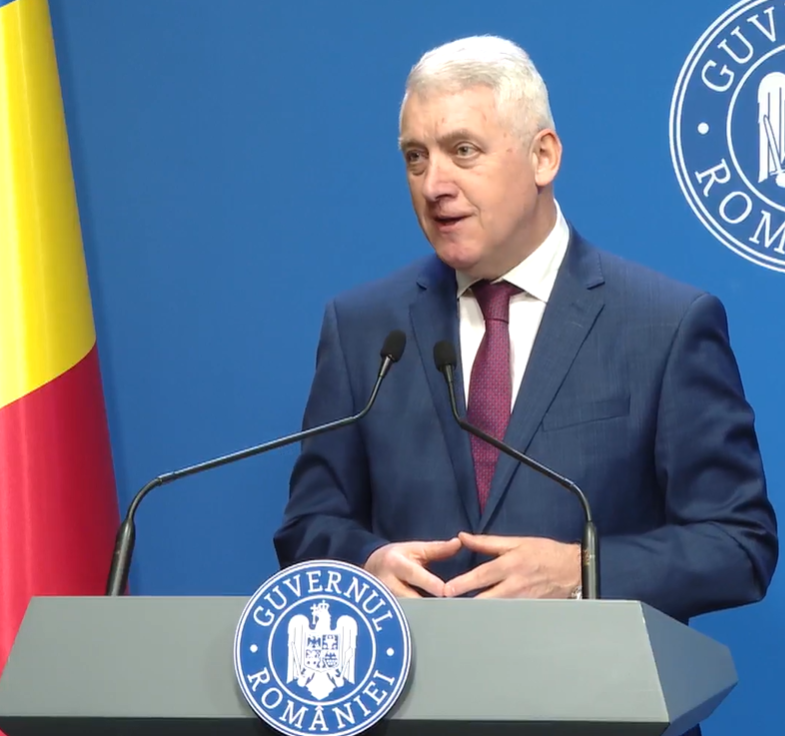 Adrian Ţuţuianu, despre tăierile de posturi subordinea Guvernului: Suntem în faza în care se elaborează hotărârile de guvern cu noile organigrame / Din posturile propuse spre desfiinţare, aproximativ 30% sunt ocupate, 70% sunt vacante