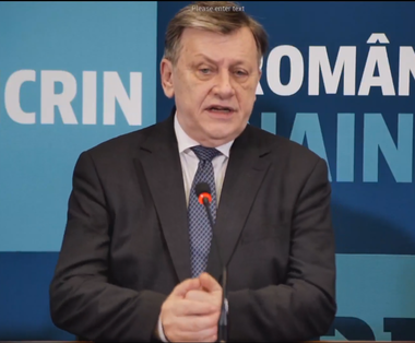 Crin Antonescu susţine că Georgescu trebuie să candideze: Dacă românii doresc să bem, să mâncăm cum spune domnul Georgescu, să înlocuim UE cu relaţia cu Dumnezeu, atunci să ne conformăm voinţei naţiunii/ Nu cred că domnul Georgescu va câştiga