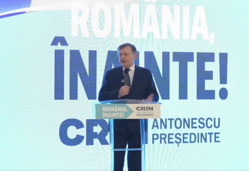 Crin Antonescu: România e o ţară plină de şefi, dar în criză de lideri. România are nevoie de un lider care să nu-şi facă socoteala ce-o să facă în 10 ani / Preşedintele pe care îl vor alege românii va avea de condus o ambarcaţiune în plină furtună 