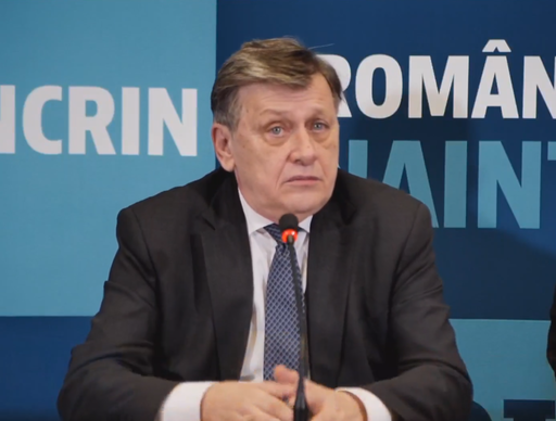 Crin Antonescu: Aşa cum arată sondajele, finala e departe pentru toţi, nimeni nu e sigur de prezenţa în turul doi