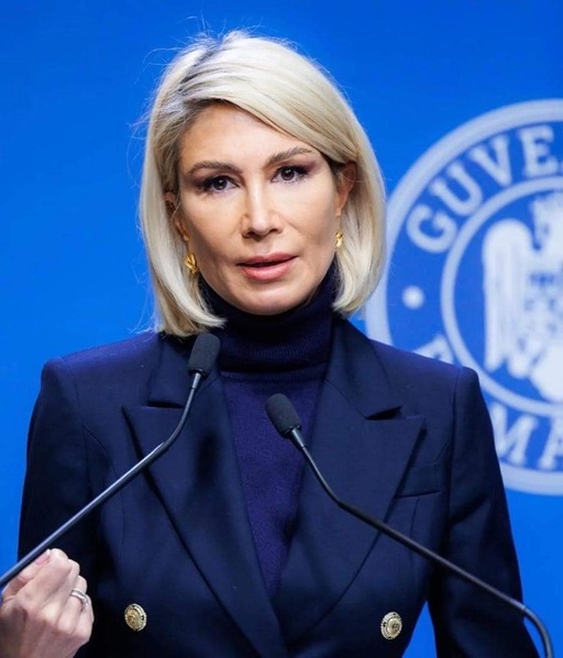Raluca Turcan anunţă că AUR are termen până miercuri să îl schimbe pe Mihail Neamţu de la şefia comisiei de cultură din Camera Deputaţilor. În caz contrar, este posibil ca AUR să piardă această funcţie