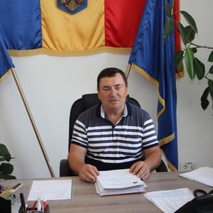 Un primar PSD din judeţul Iaşi a fost exclus din partid, după ce a anunţat că îl sprijină pe Victor Ponta la prezidenţiale