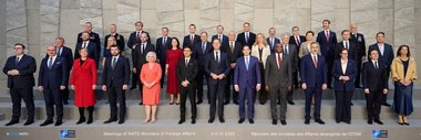 Hurezeanu, la reuniunea miniştrilor afacerilor externe din statele membre NATO: Europa trebuie să îşi intensifice eforturile, întrucât pacea şi securitatea nu vin niciodată de la sine

