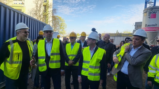 Ciolacu, despre negocierile cu Comisia Europeană pentru PNRR: Încercăm o negociere pentru anumite obiective şi mai ales pentru spitale/ Ne angajăm să fie funcţionale până la sfârşitul lui 2026