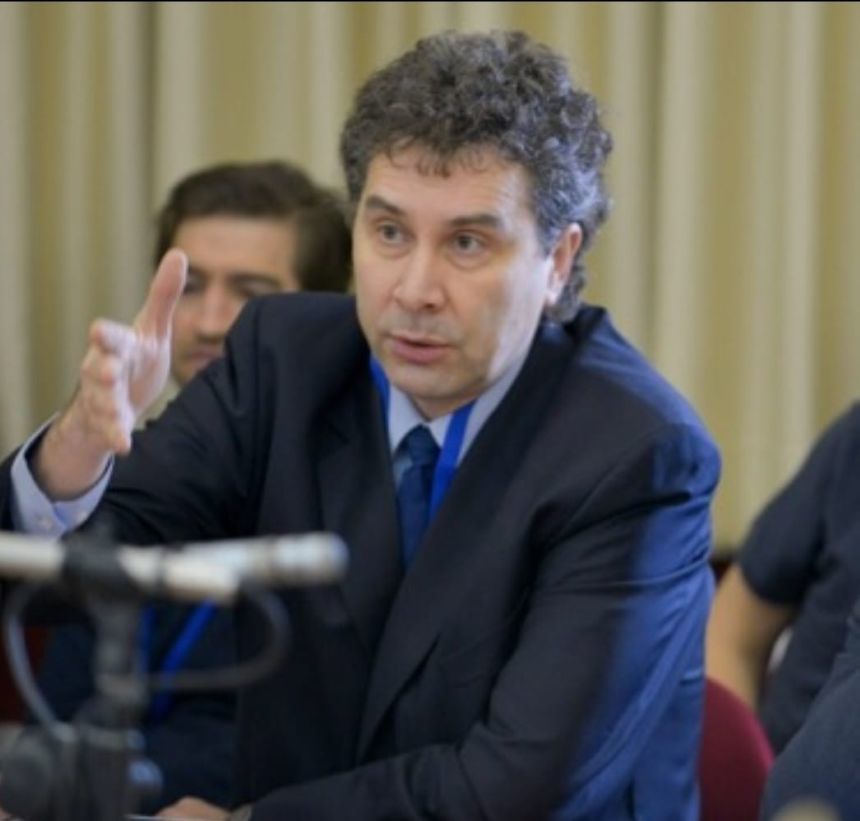 INTERVIU - Corneliu Bjola, profesor de ştiinţe politice la Oxford: România ar trebui să înţeleagă că genul de politică pe care Administraţia Trump îl practică ar avea efecte catastrofale pentru politica şi democraţia românească/ Ce spune despre alegeri