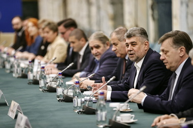 Premierul Marcel Ciolacu, după întâlnirea cu reprezentanţii raioanelor şi ai Asociaţiei Euroregiunii Siret-Prut-Nistru: Guvernul României va continua să susţină Republica Moldova cu toată convingerea
