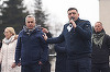 George Simion, întrebat dacă l-ar pune premier pe Călin Georgescu: Dacă dumnealui şi-ar dori acest lucru, da, însă este o situaţie ipotetică. Prima oară trebuie să trecem peste nişte alegeri, trebuie să revenim la democraţie