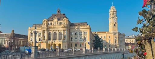 Preşedintele interimar Ilie Bolojan şi candidatul la Preşedinţie al Alianţei Electorale România Înainte, Crin Antonescu, participă la festivităţile organizate la Oradea, la aniversarea a 106 ani de la instaurarea administraţiei româneşti 