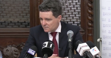 Nicuşor Dan a semnat ”Declaraţia pentru păstrarea orientării euroatlantice a României şi a valorilor societăţii democratice”: Trăim un moment complicat în care direcţia occidentală a României este repusă în discuţie