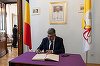 Premierul Marcel Ciolacu: Moştenirea morală şi spirituală a Papei Francisc va rămâne vie în conştiinţa poporului român şi ne va călăuzi în continuare către compasiune, echilibru şi înţelegere