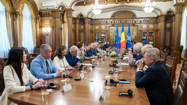 Ilie Bolojan, discuţii cu reprezentanţii Camerei Franceze de Comerţ, Industrie şi Agricultură în România (CCIFER) despre dezvoltarea relaţiilor economice între cele două ţări