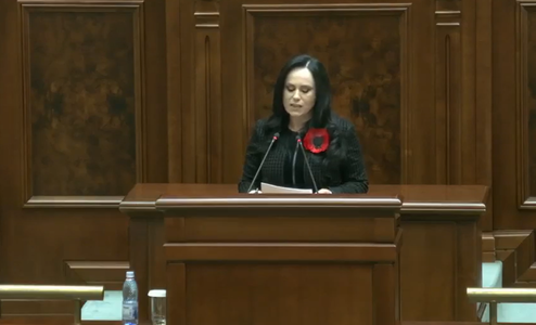Ministrul Muncii, la dezbaterea moţiunii simple care o vizează: Demers populist. Încercaţi să speculaţi greutăţile pensionarilor, doar pentru a le obţine voturile. Vă contraziceţi în toate acuzaţiile populiste aruncate fără jenă în faţa alegătorilor