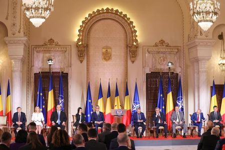 Dezbatere electorală – Nicuşor Dan îl acuză pe Crin Antonescu că a cumpărat de la Virgil Măgureanu un apartament la preţ preferenţial. Antonescu: Minţiţi. Am cumpărat la preţul pieţei, am plătit rate până acum câţiva ani