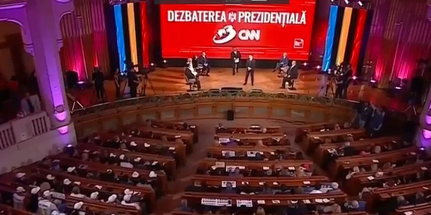 Dezbatere electorală – Ce aleg candidaţii, în situaţia unei crize economice grave, între majorarea TVA, a taxelor şi impozitelor şi reducerea salariilor pentru demnitari