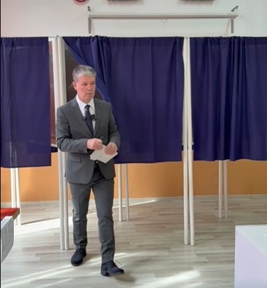 ALEGERI PREZIDENŢIALE 2025 - Primarul Braşovului, George Scripcaru: Nu avem timp de experimente, nu avem timp de formule de-astea experimentale care să ne ducă într-o extremă sau alta